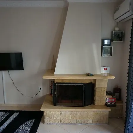 Vesta - Cozy Flat With Easy Free Parking *